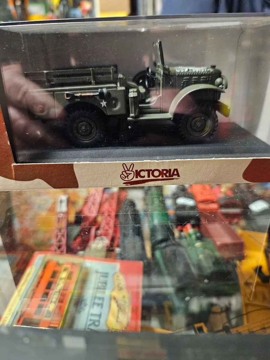 Corgi Victoria American WW2 Truck - Image 3