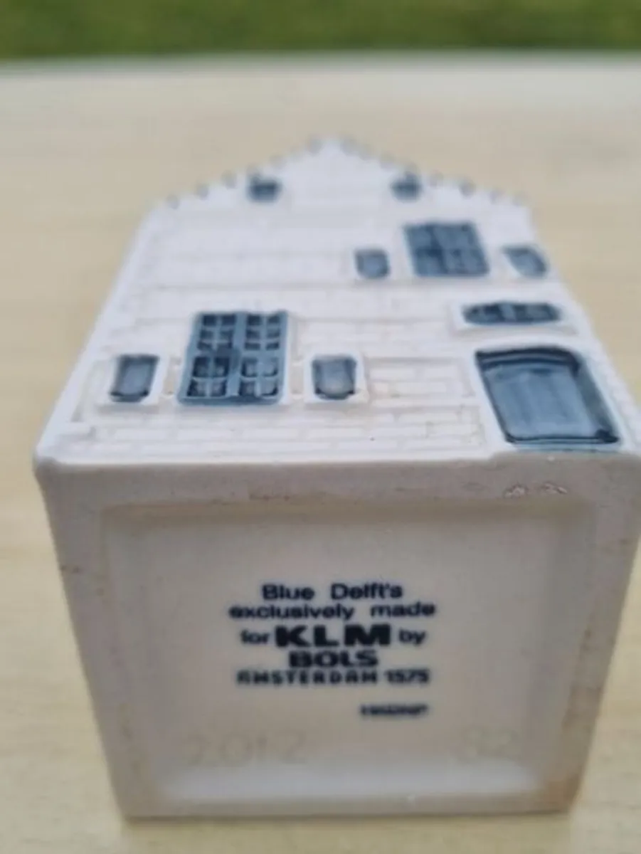KLM ceramic collector's house no. 82 - Image 4