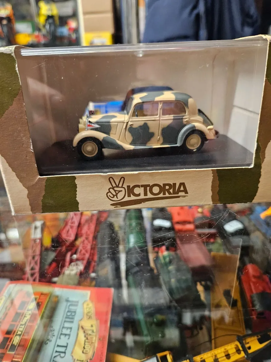 Corgi Victoria German WW2 Mercedes Staff Car - Image 1