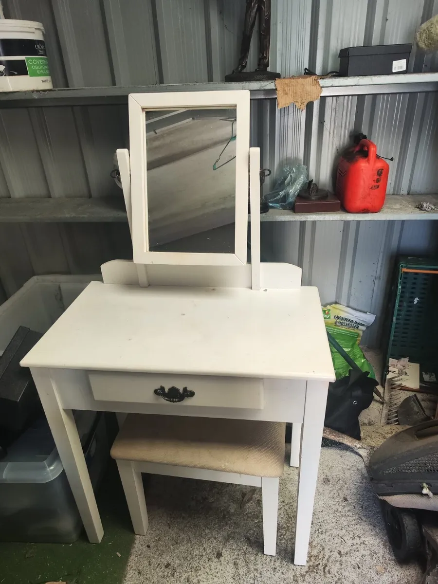 Dressing Table  w Mirror +Decorative Lantern Stand - Image 1