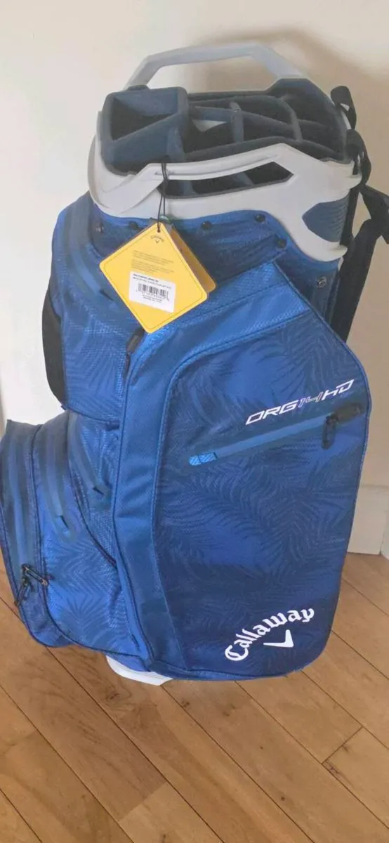 New callaway waterproof cart bag - Image 1
