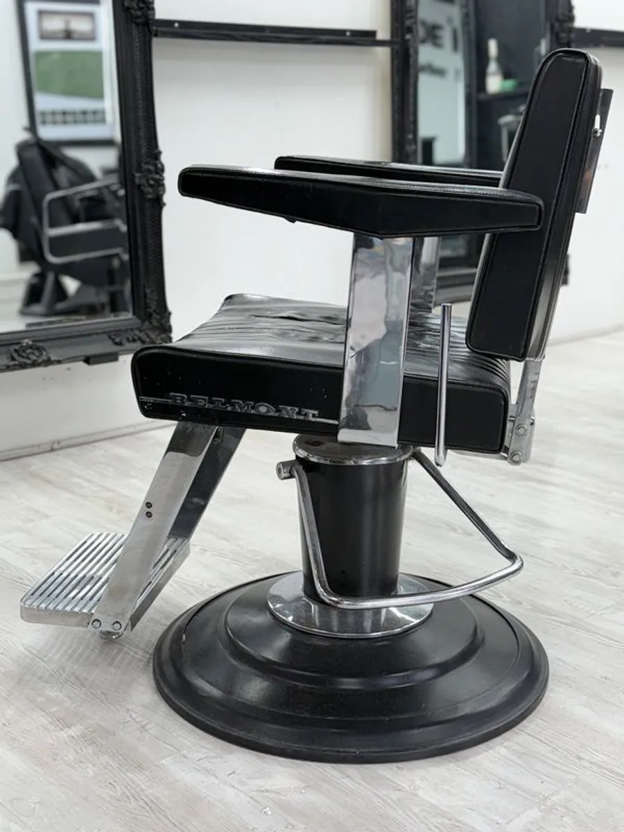 Barber chairs + Barrels - Image 1