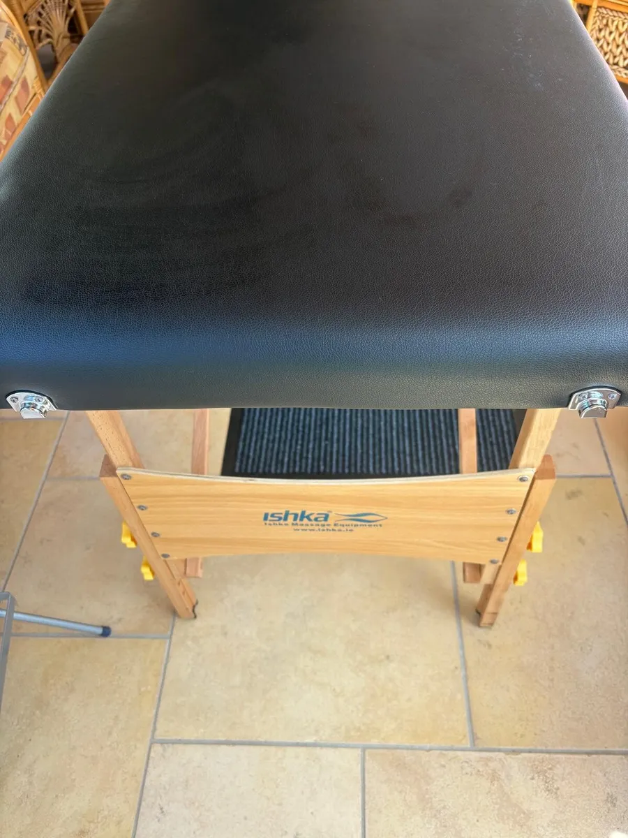 Massage Table - Image 3
