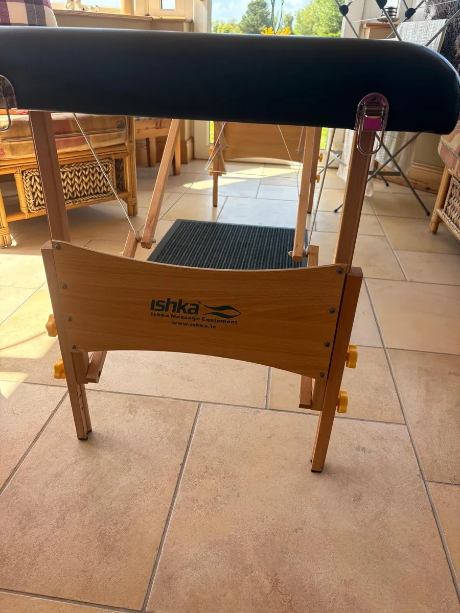 Massage Table - Image 4