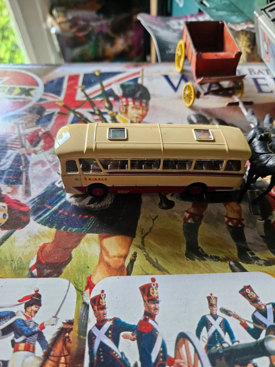 Corgi Bus - Image 2