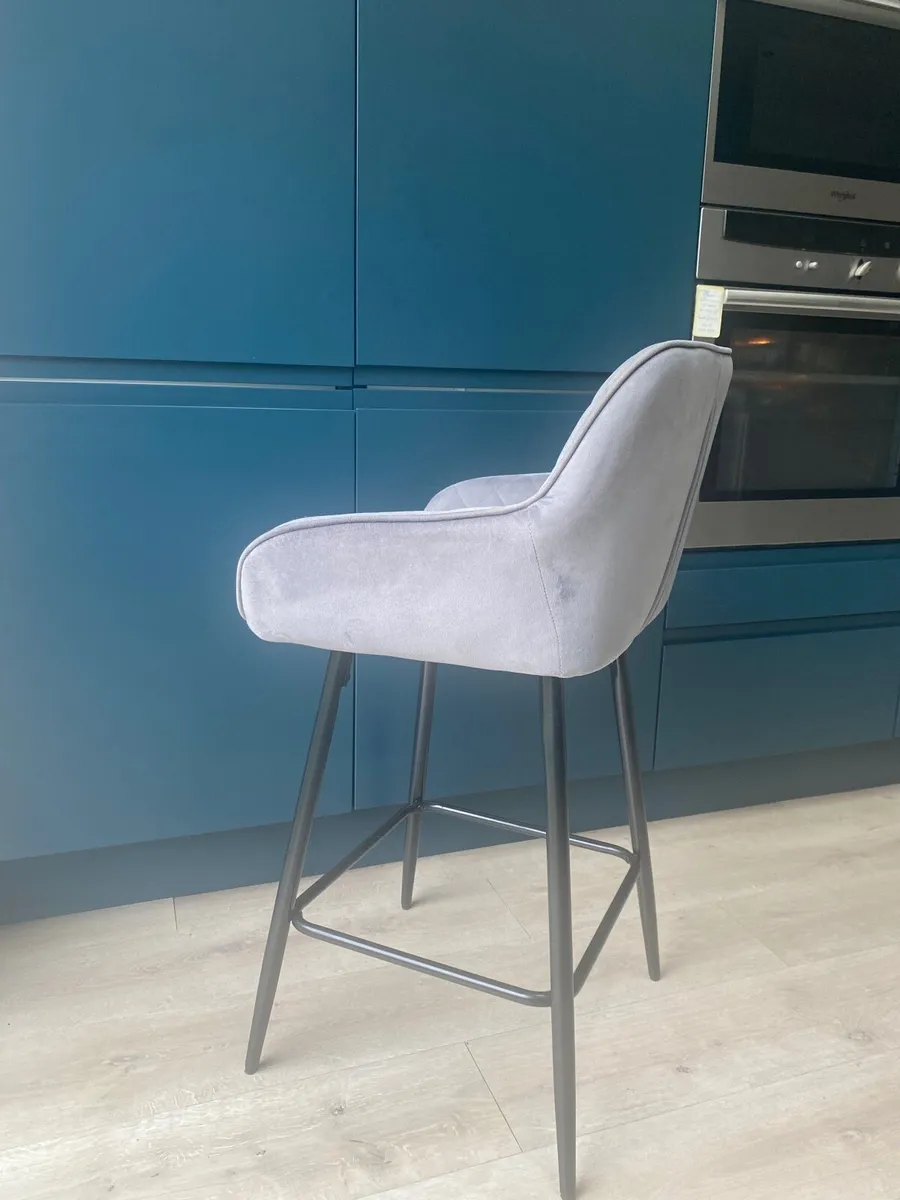 Kitchen stools - Image 3