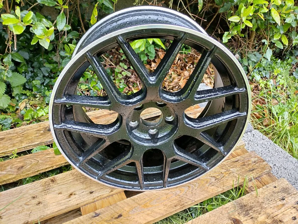 Mercedes Alloys (Replicas) 19 inch- Great looking - Image 4