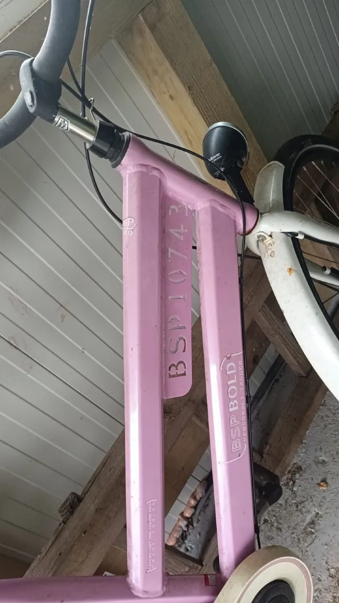 Bicycle for sale - Image 2