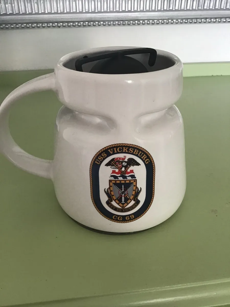 USS Vicksburg  (CG 69) Victory Mug - Image 1