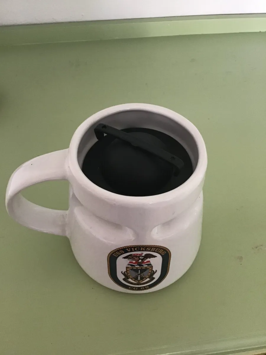 USS Vicksburg  (CG 69) Victory Mug - Image 3