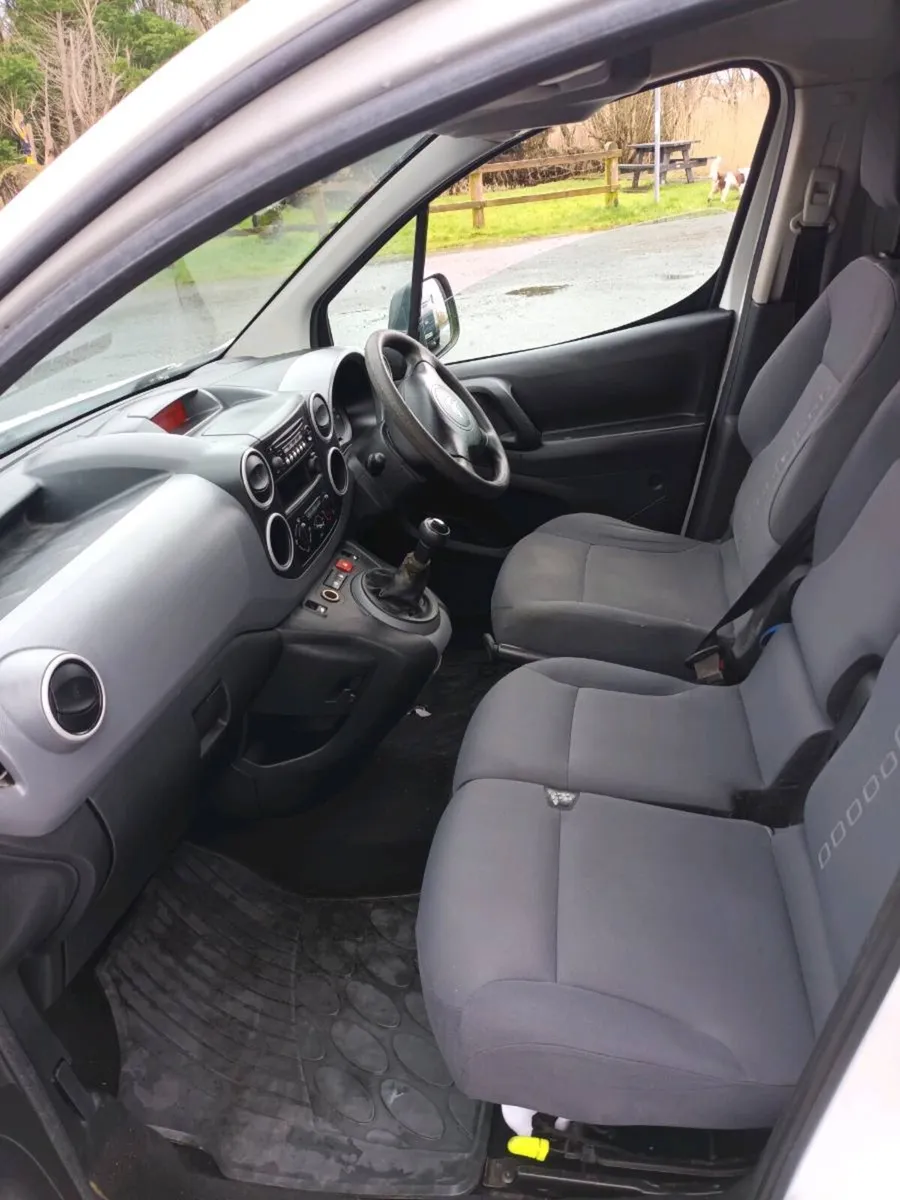2015 Citroën Berlingo (12 MONTHS TEST) - Image 4