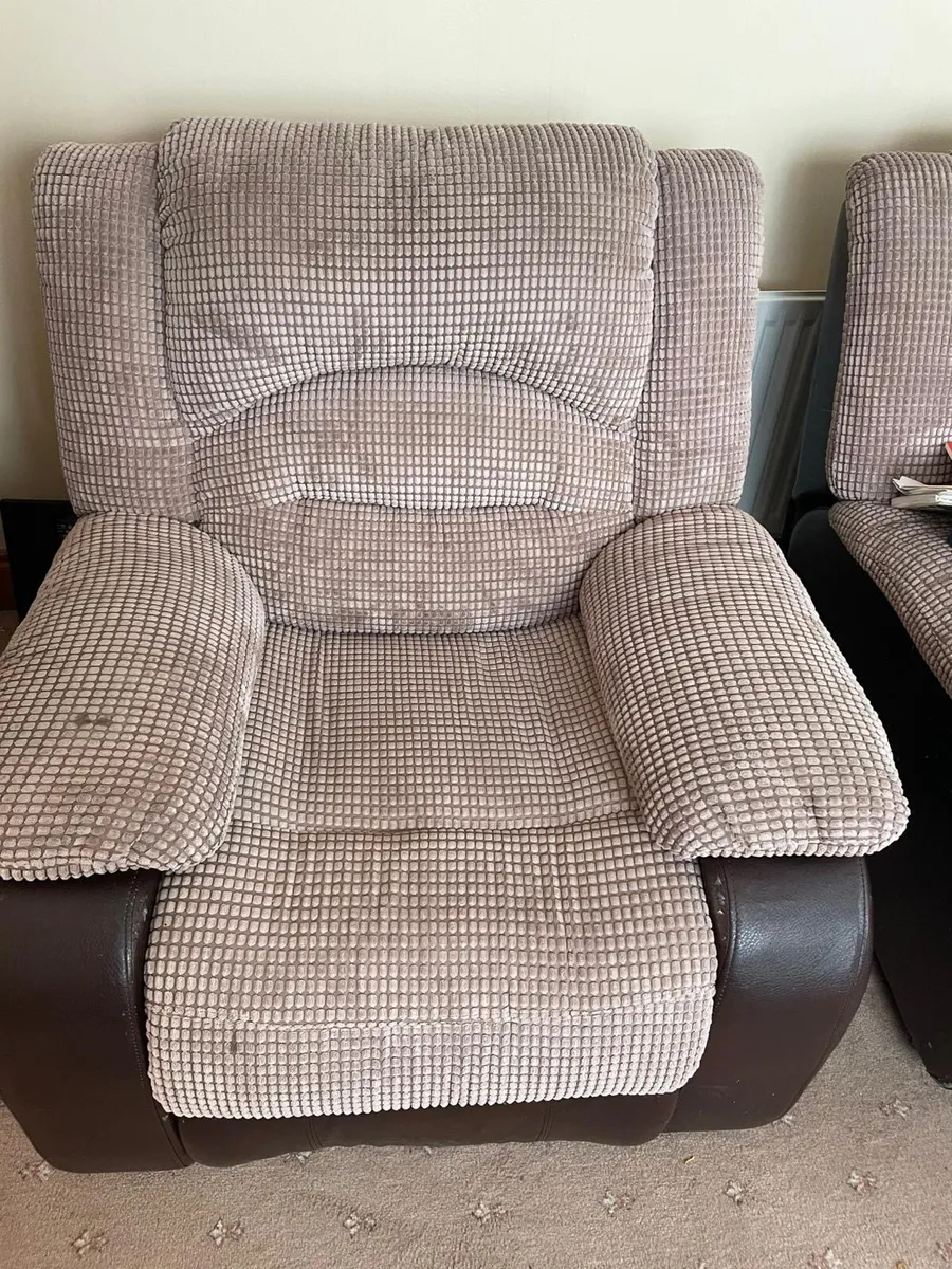 Armchairs - Image 1