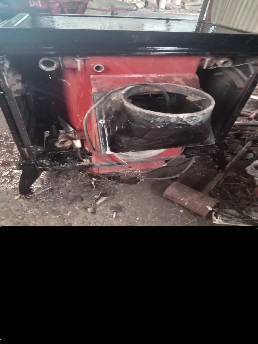 Stove - Image 2