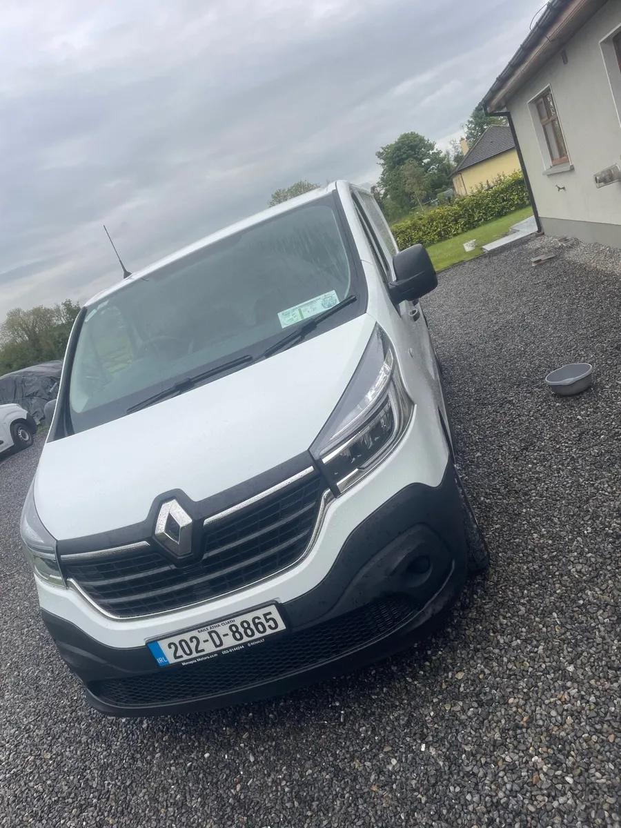 Renault traffic - Image 1