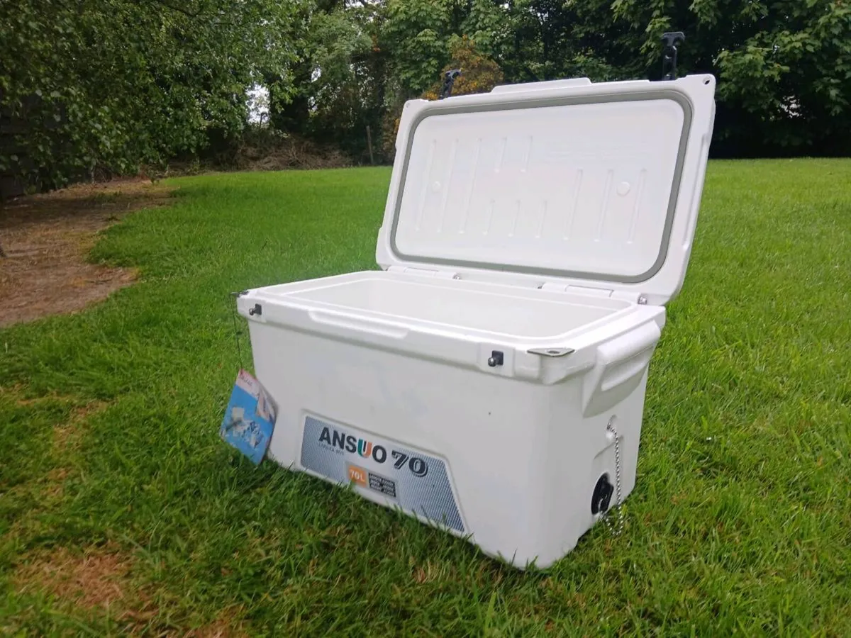 COOLER BOX 70 LITER - Image 1