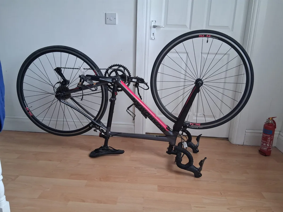 Boardman slr 8.6 woman's road bike (s) - Image 2