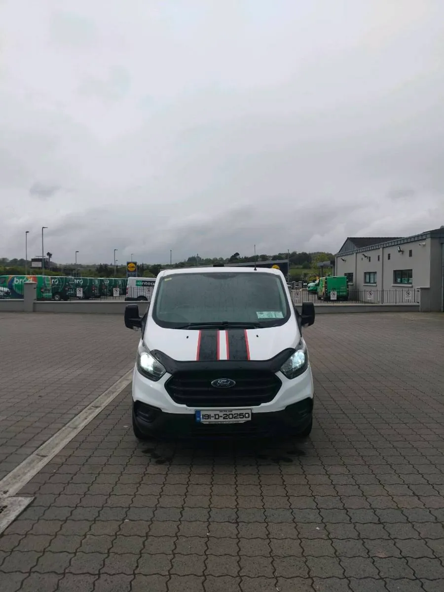 Ford Transit Custom - Image 3