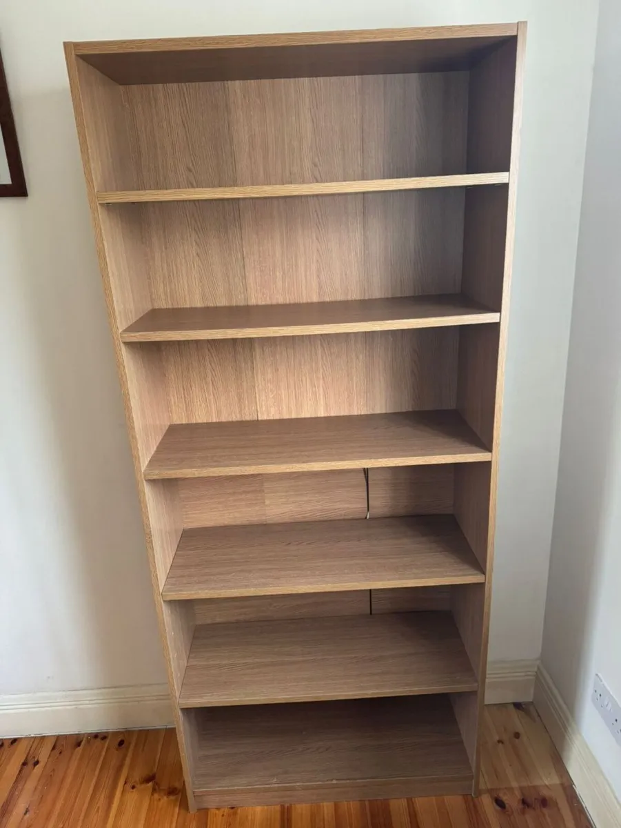 Book shelf - Image 1