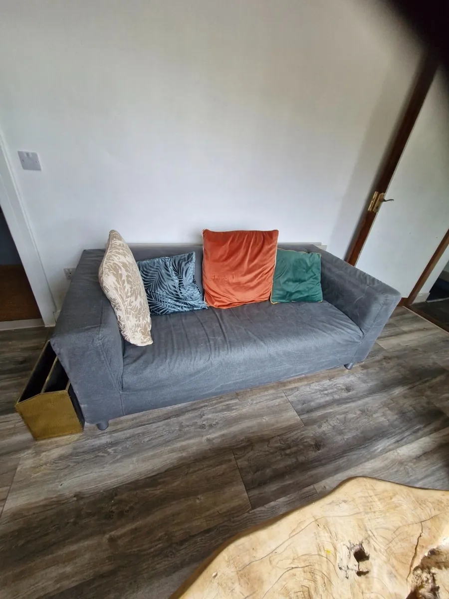 Couch - Image 2