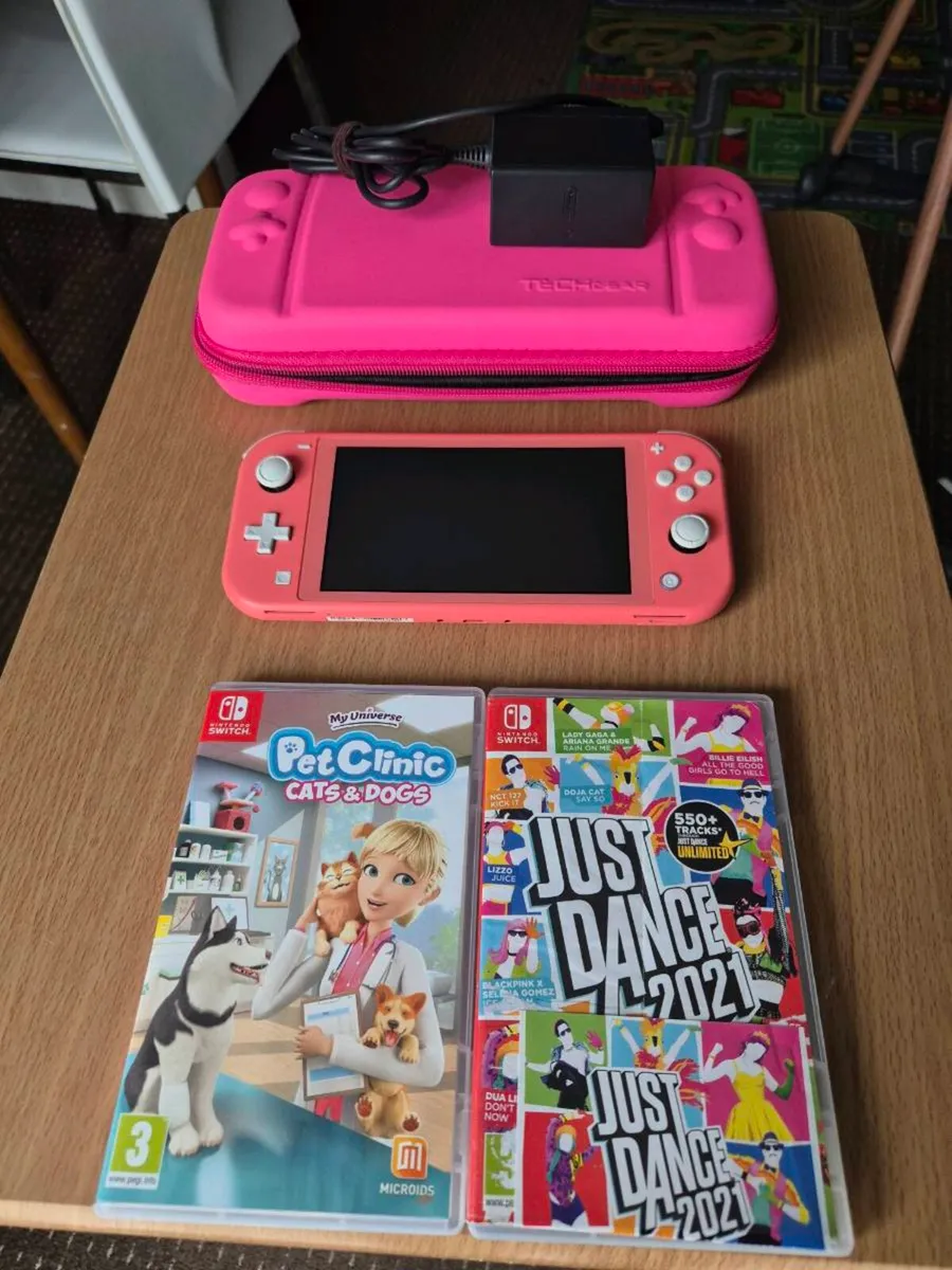 Nintendo switch lite - Image 1