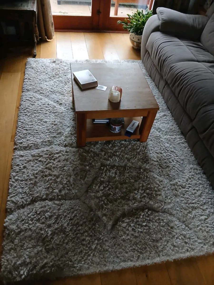 Rugs - Image 2