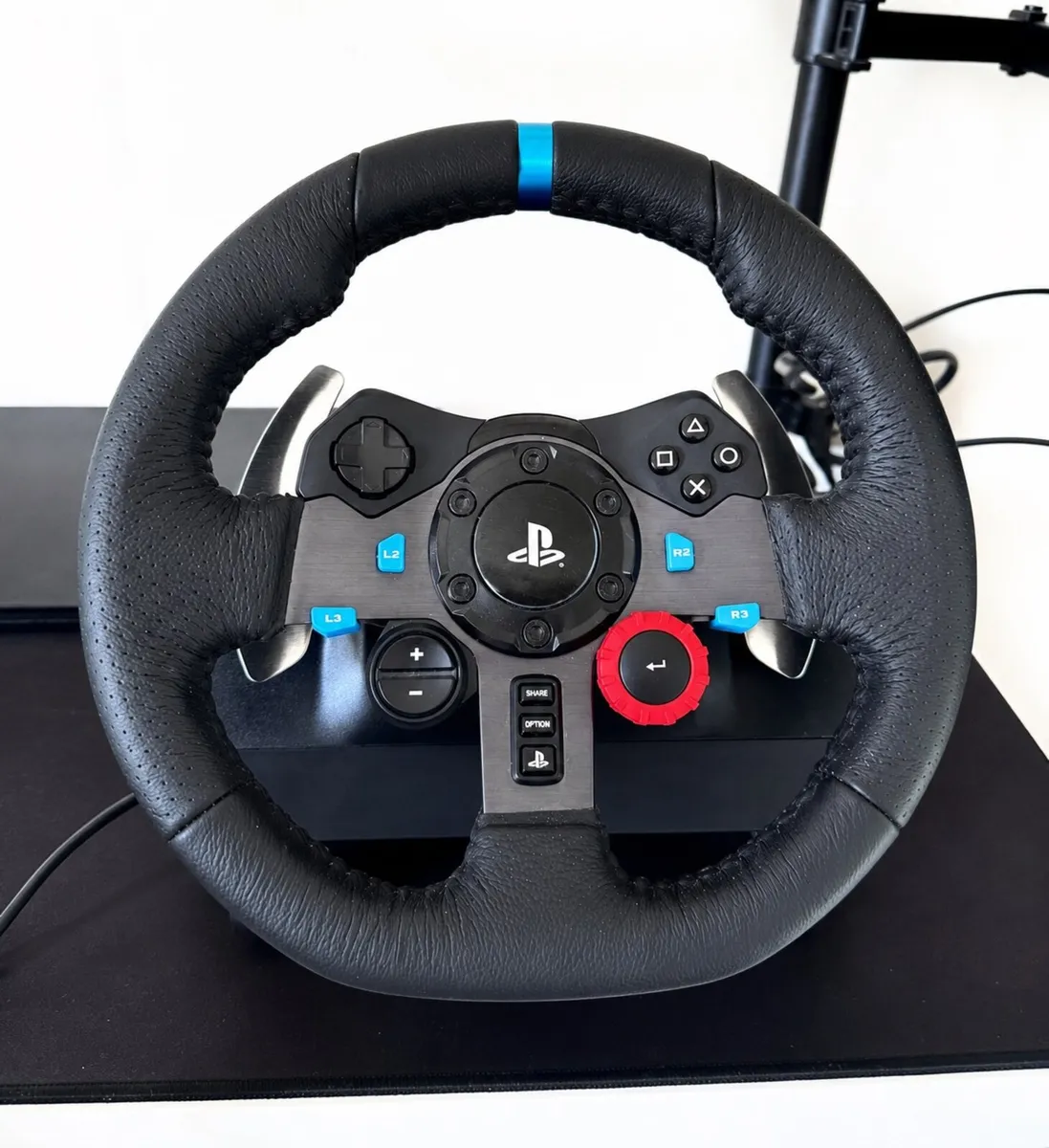 Logitech G29 Racing Wheel+ Pedals+Shifter/Like new - Image 1