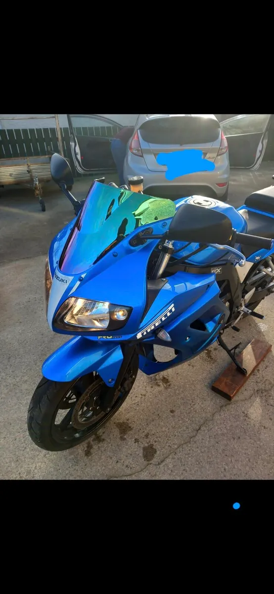 Motorcycle - Image 4