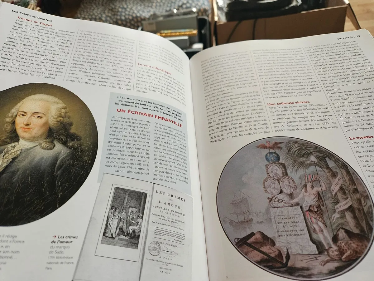 French History Book - Image 3
