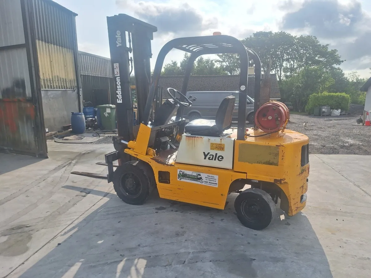 Yale forklift - Image 2