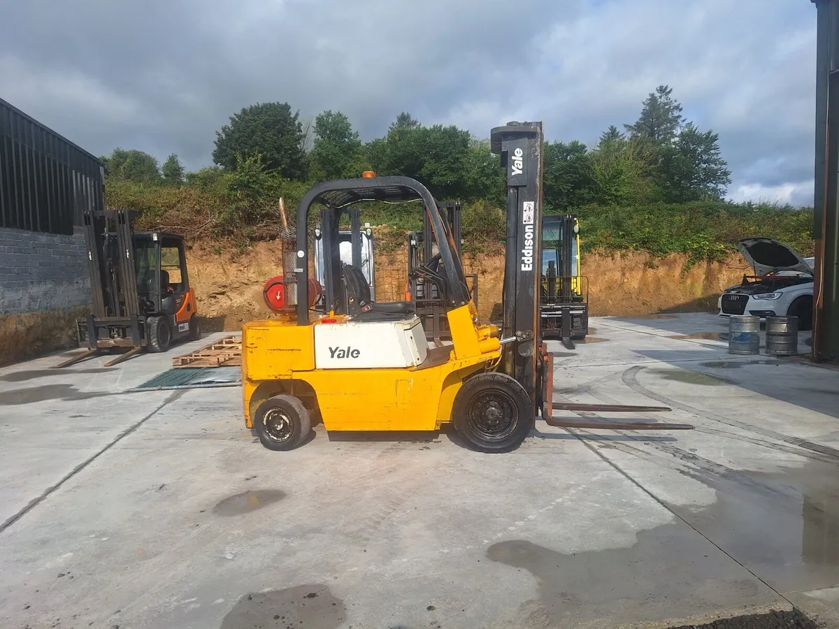 Yale forklift - Image 1