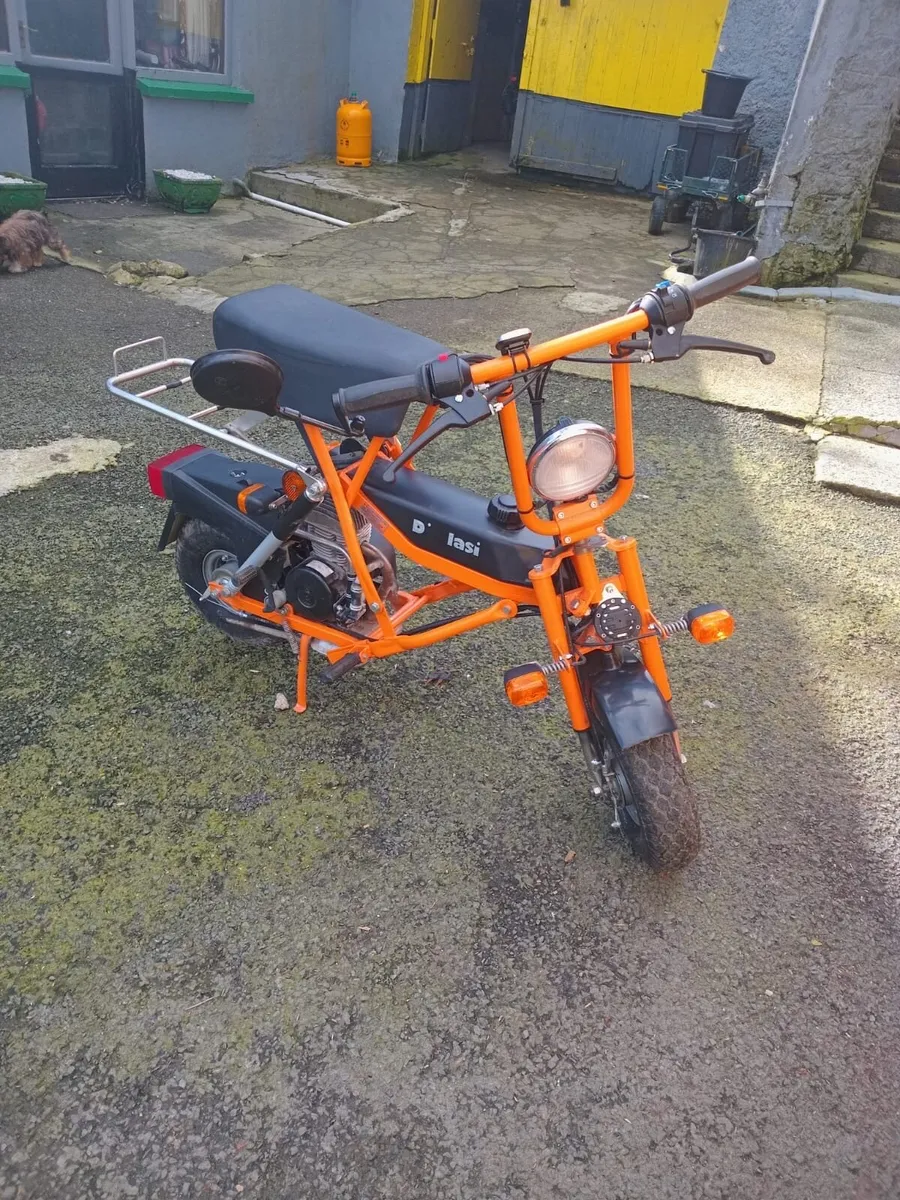 Di Blasi folding moped. - Image 2