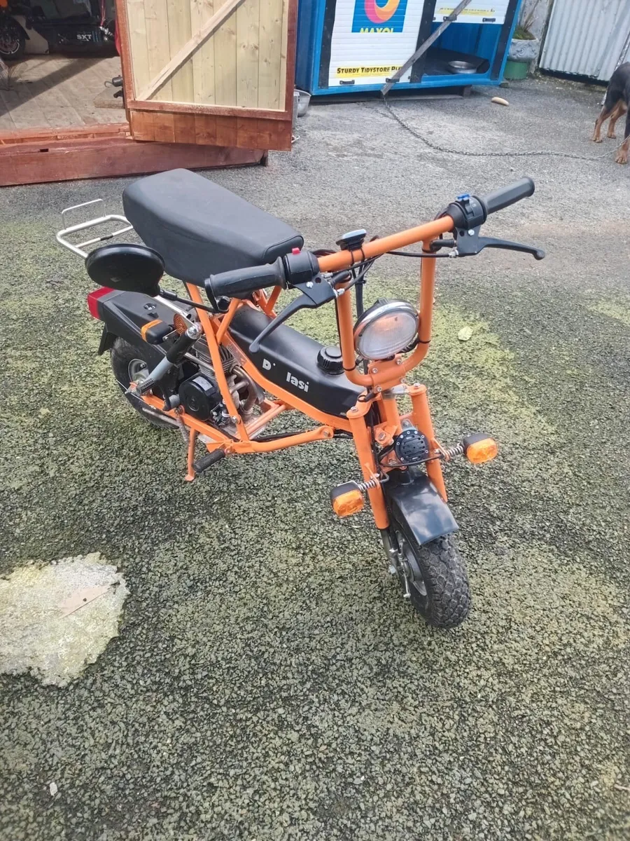 Di Blasi folding moped. - Image 3