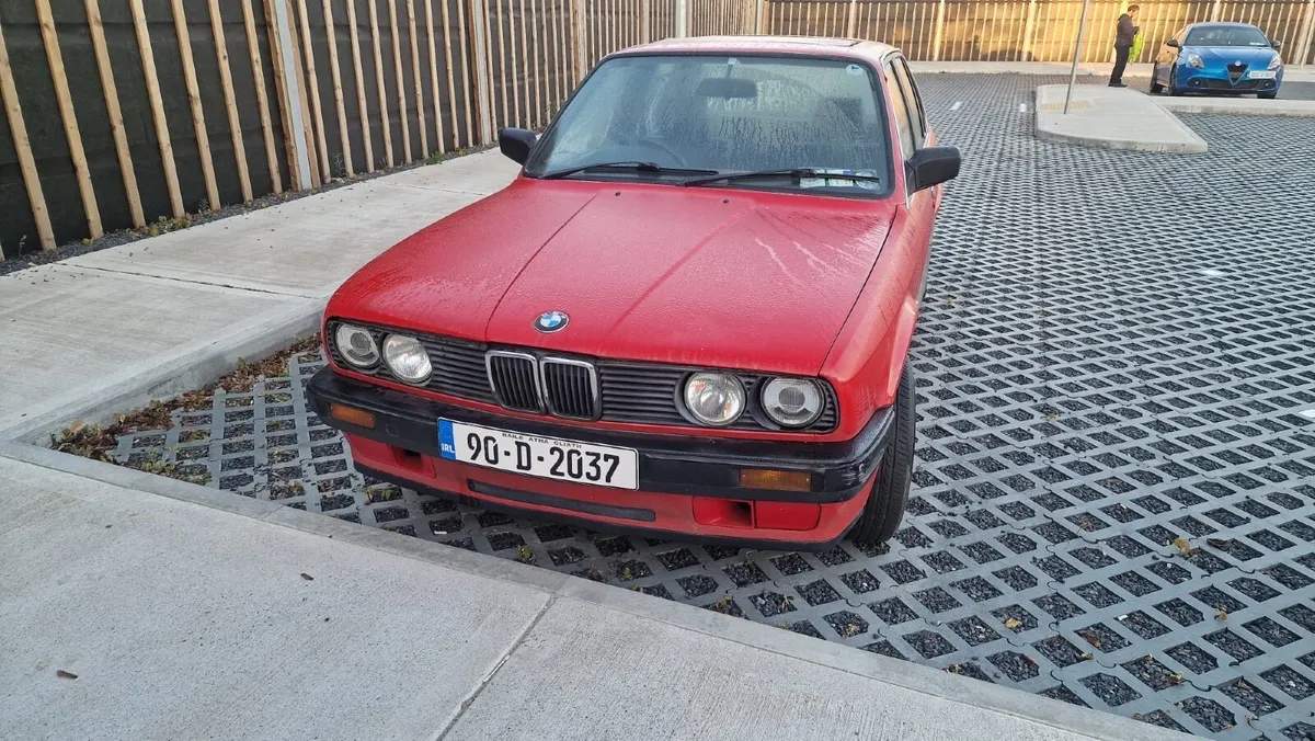 1990  BMW 3-Series & 7-Series - Image 1