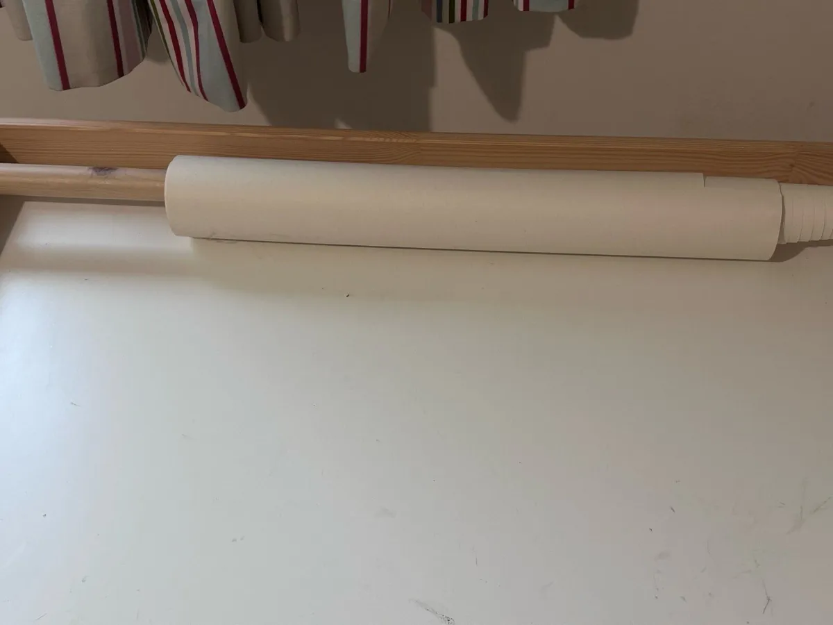 Childrens IKEA FLISAT Desk - Image 3