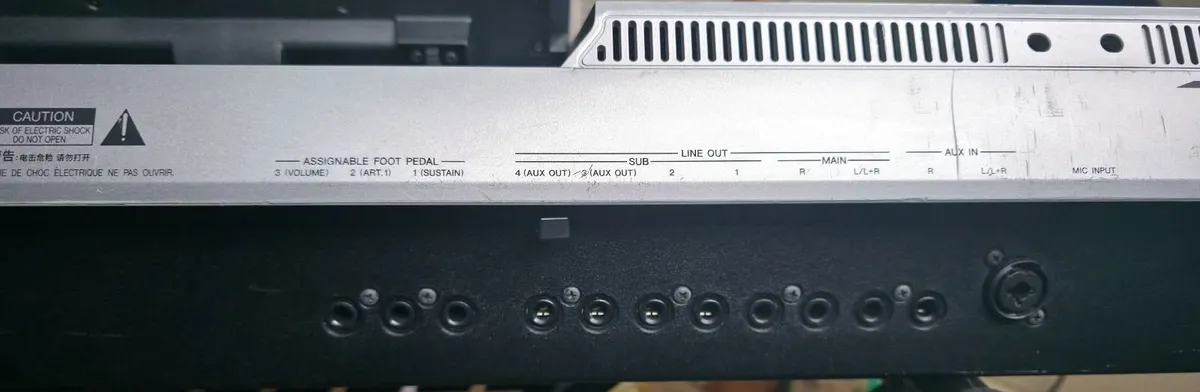 Tyros 5 - Image 2