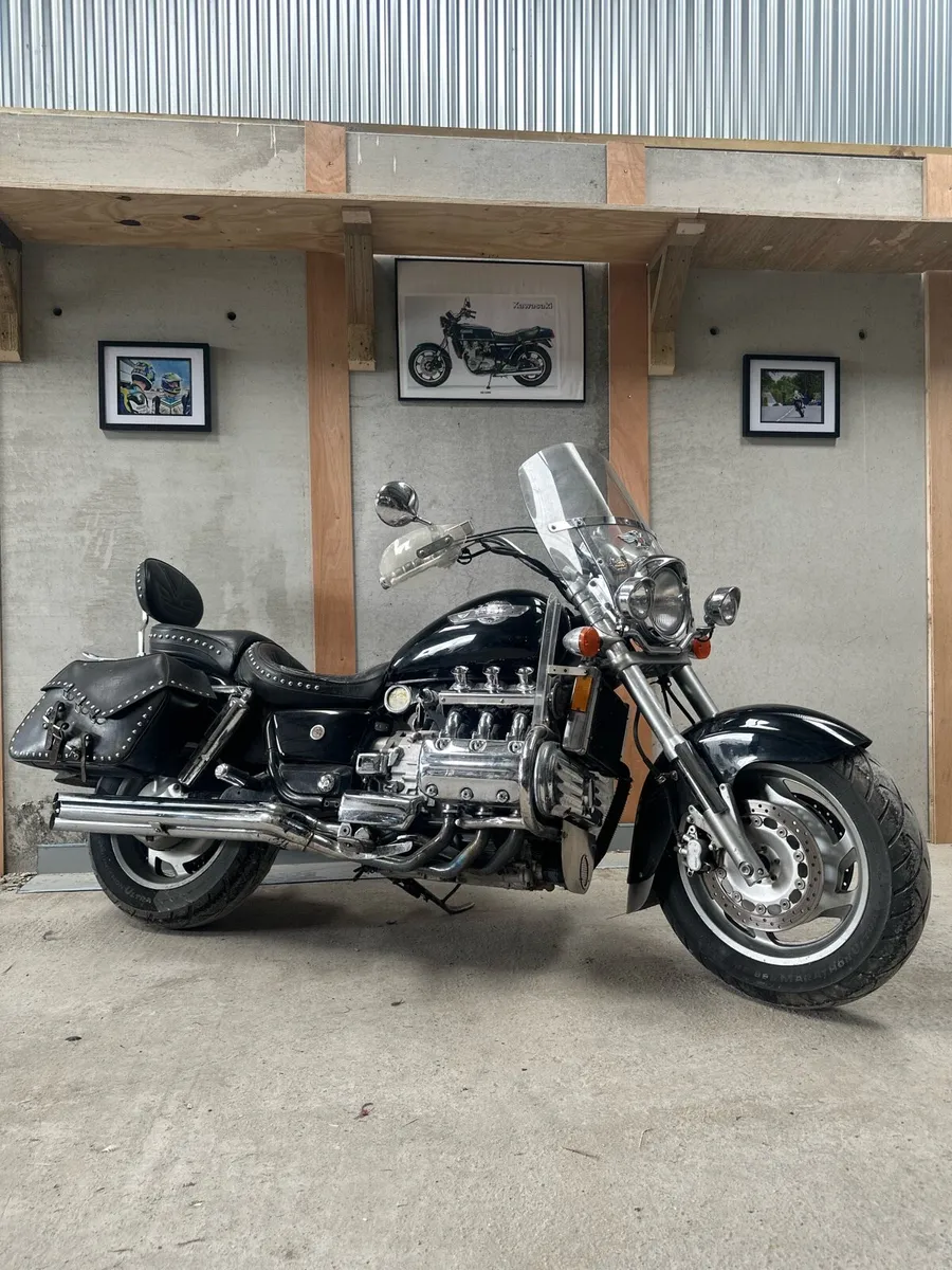 Honda Valkyrie F6C - Image 4