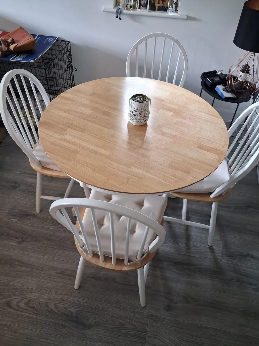Dining table and 4 chairs for sale - Image 2