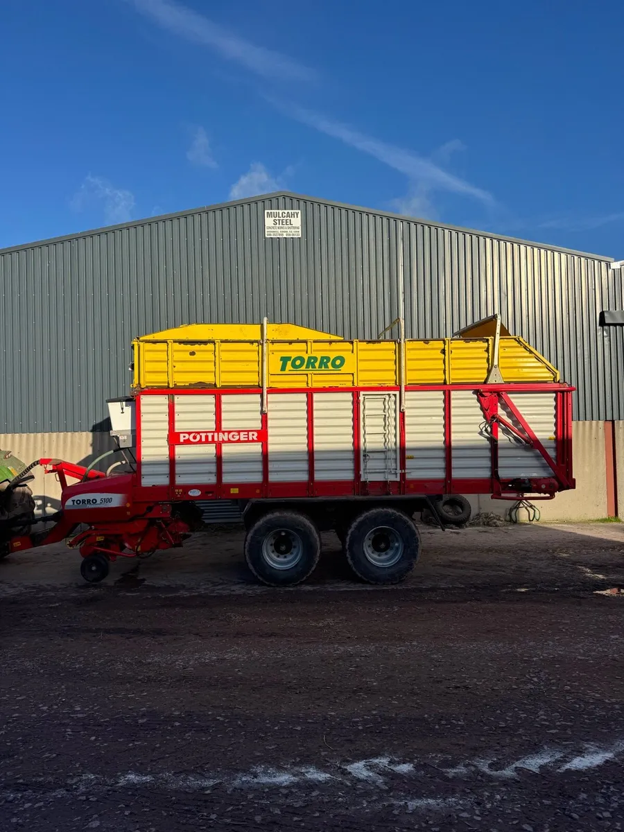 Pottinger silage wagon - Image 4