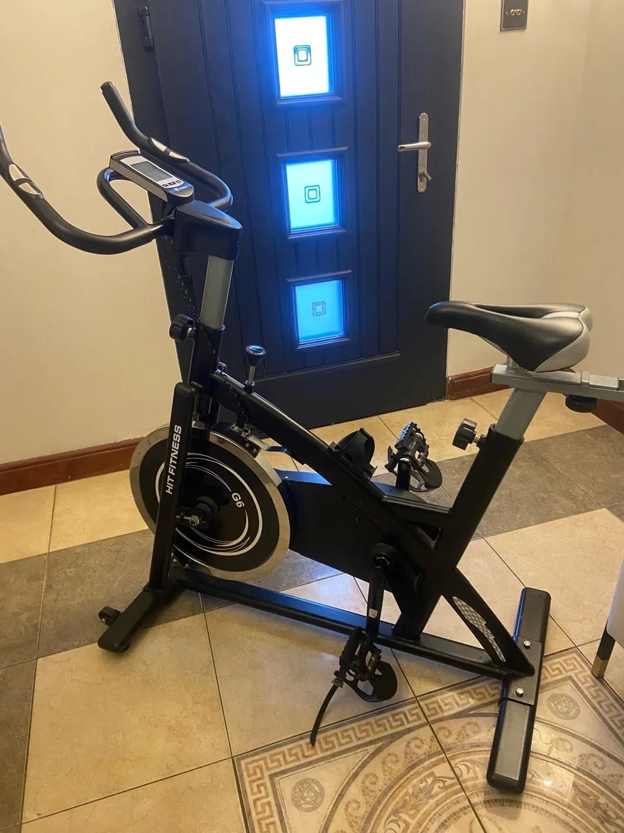 Hit fitness Exercise bike - Image 1