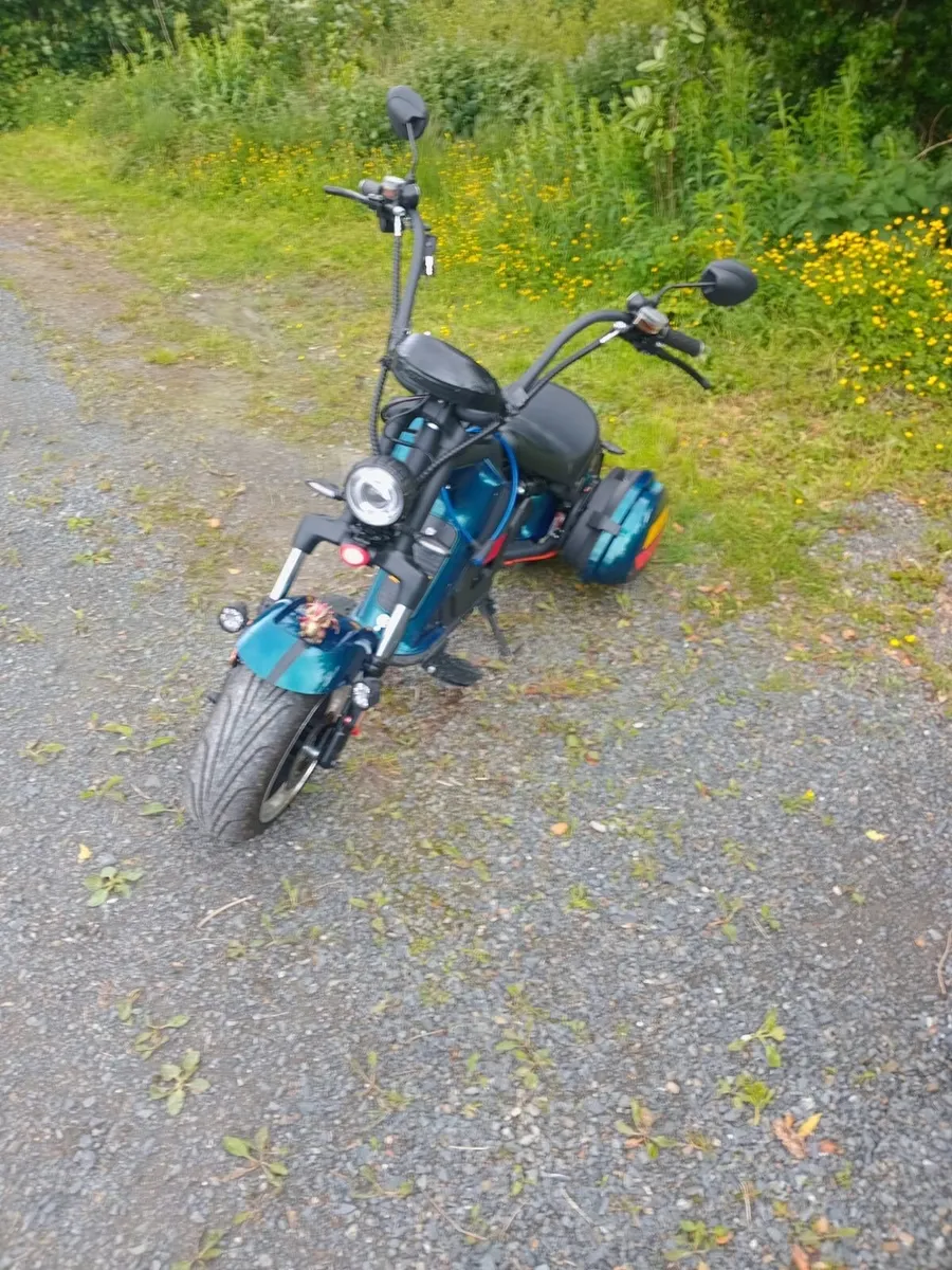 Electric cruiser bike. - Image 2