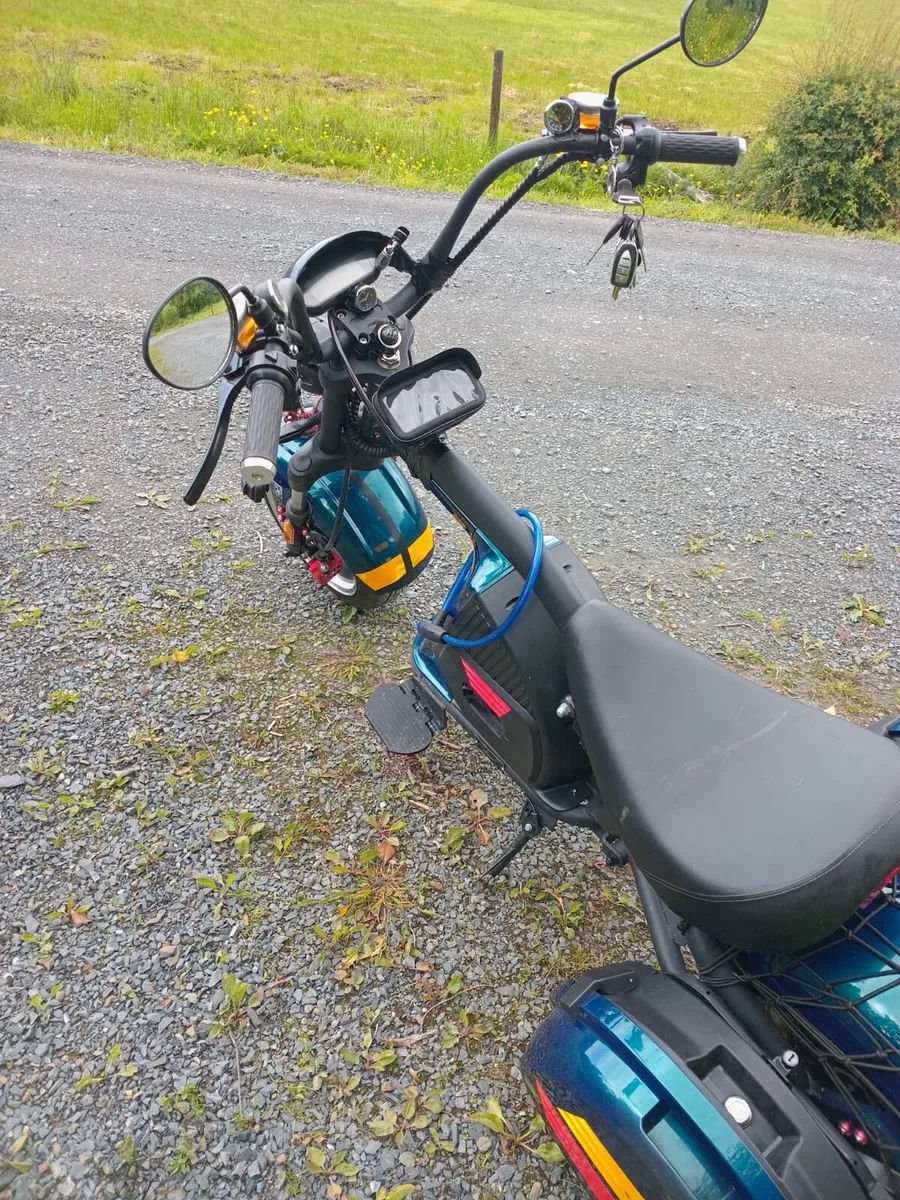 Electric cruiser bike. - Image 3