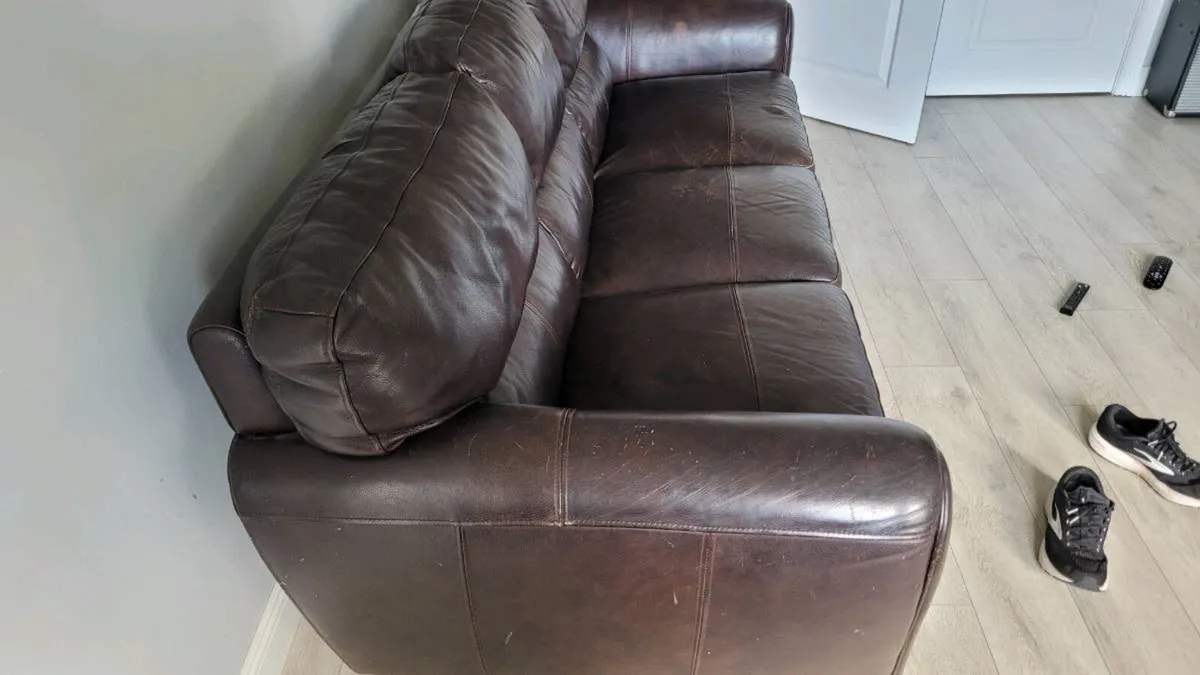 Brown Leather 3 and 2 seater sofas - Image 3