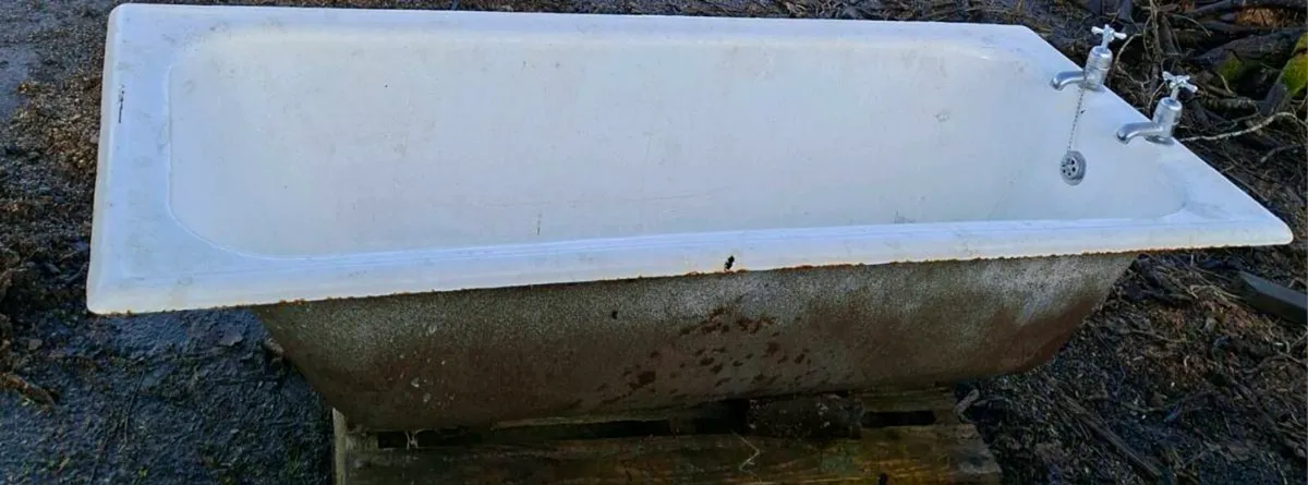 Cast iron bath tub - Image 4