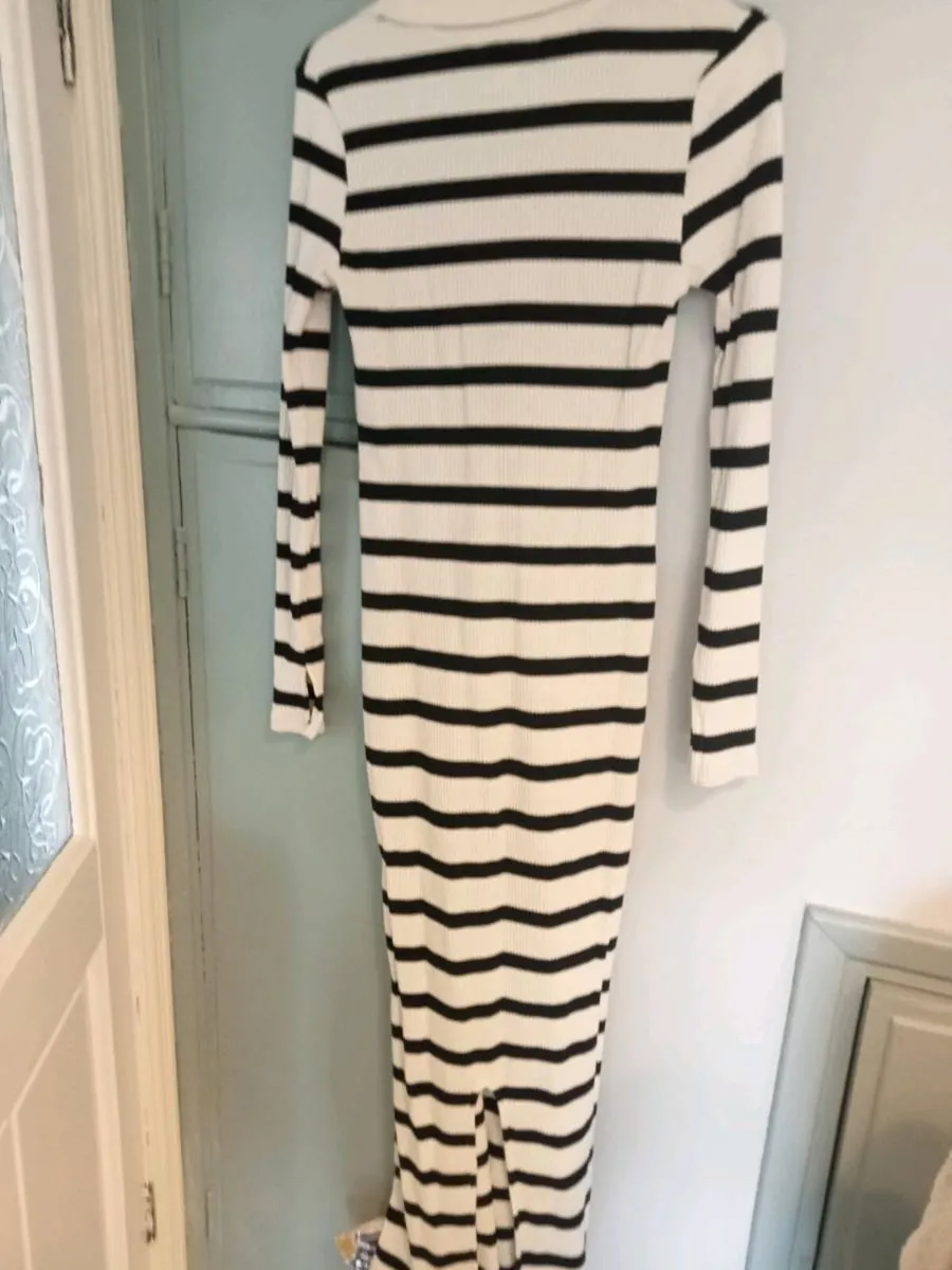 Ladies river island new knitted dress size 10 - Image 2