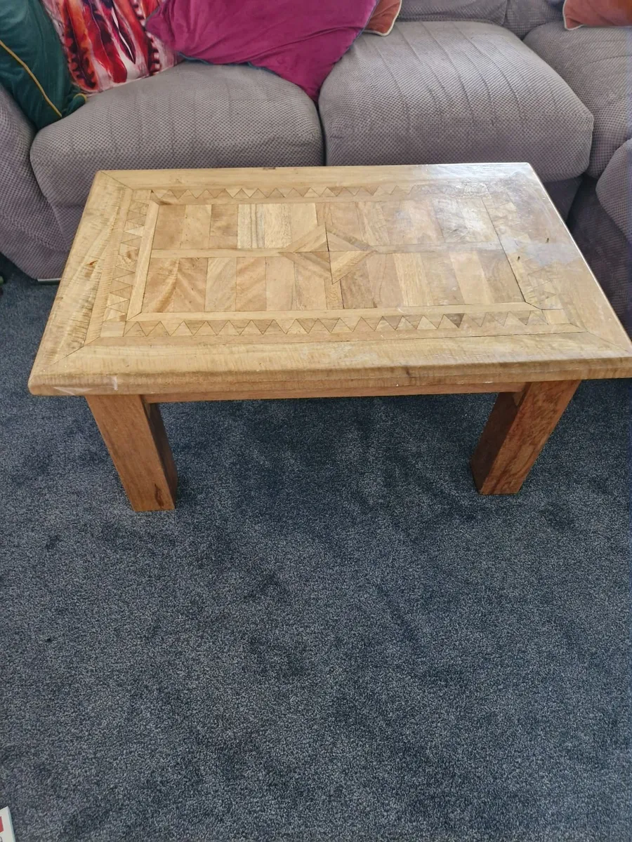 Wooden coffee table - Image 2