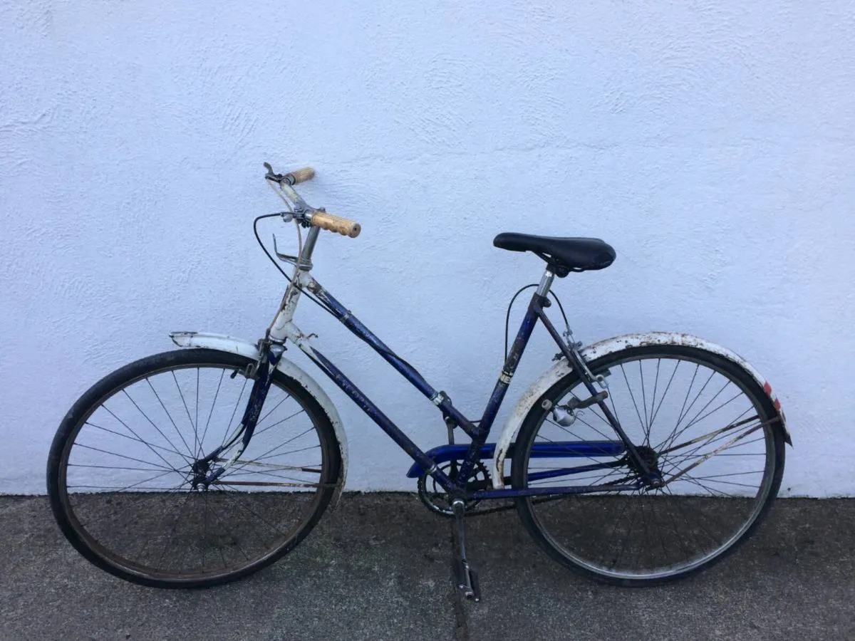 Elswick Escort Bicycle For Sale - Image 2