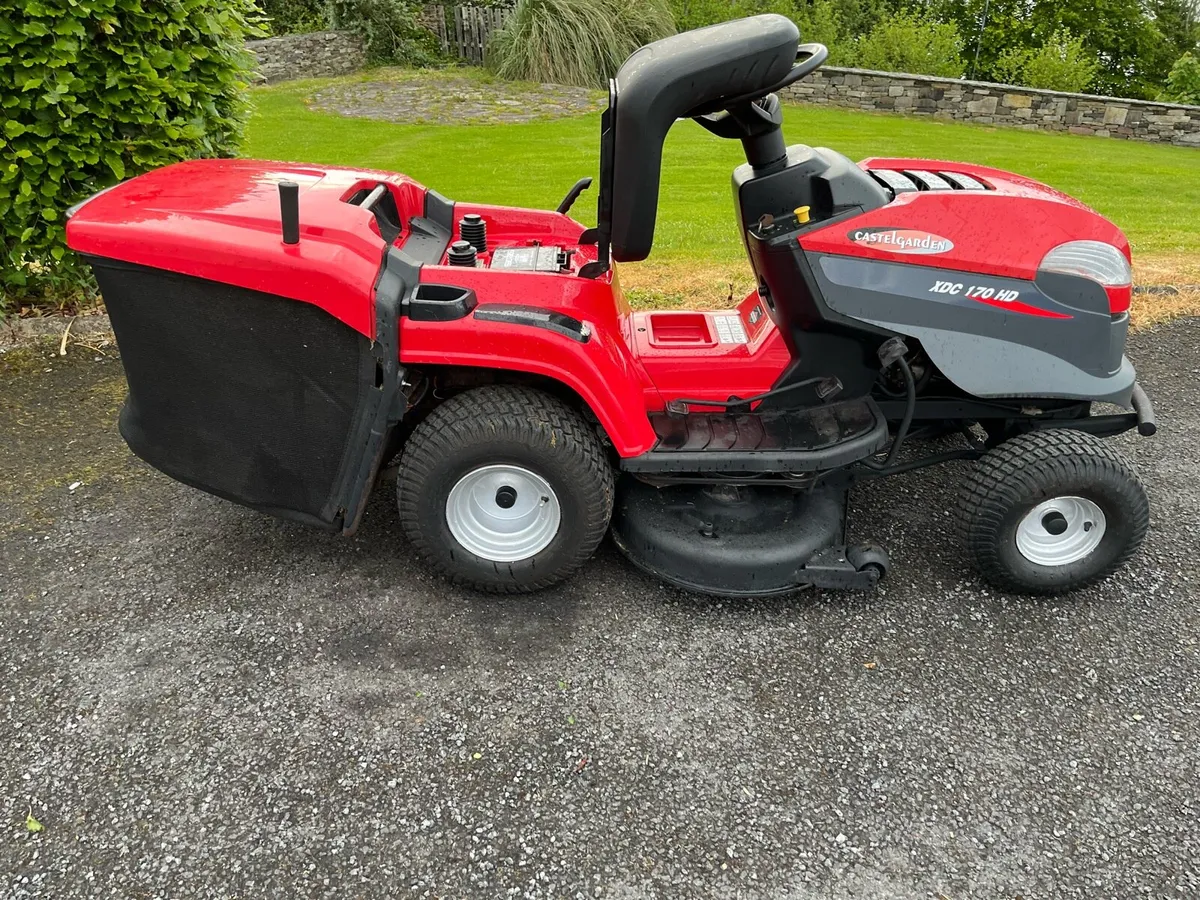 Castlegarden 16/5HP hydro ride on lawnmower - Image 4