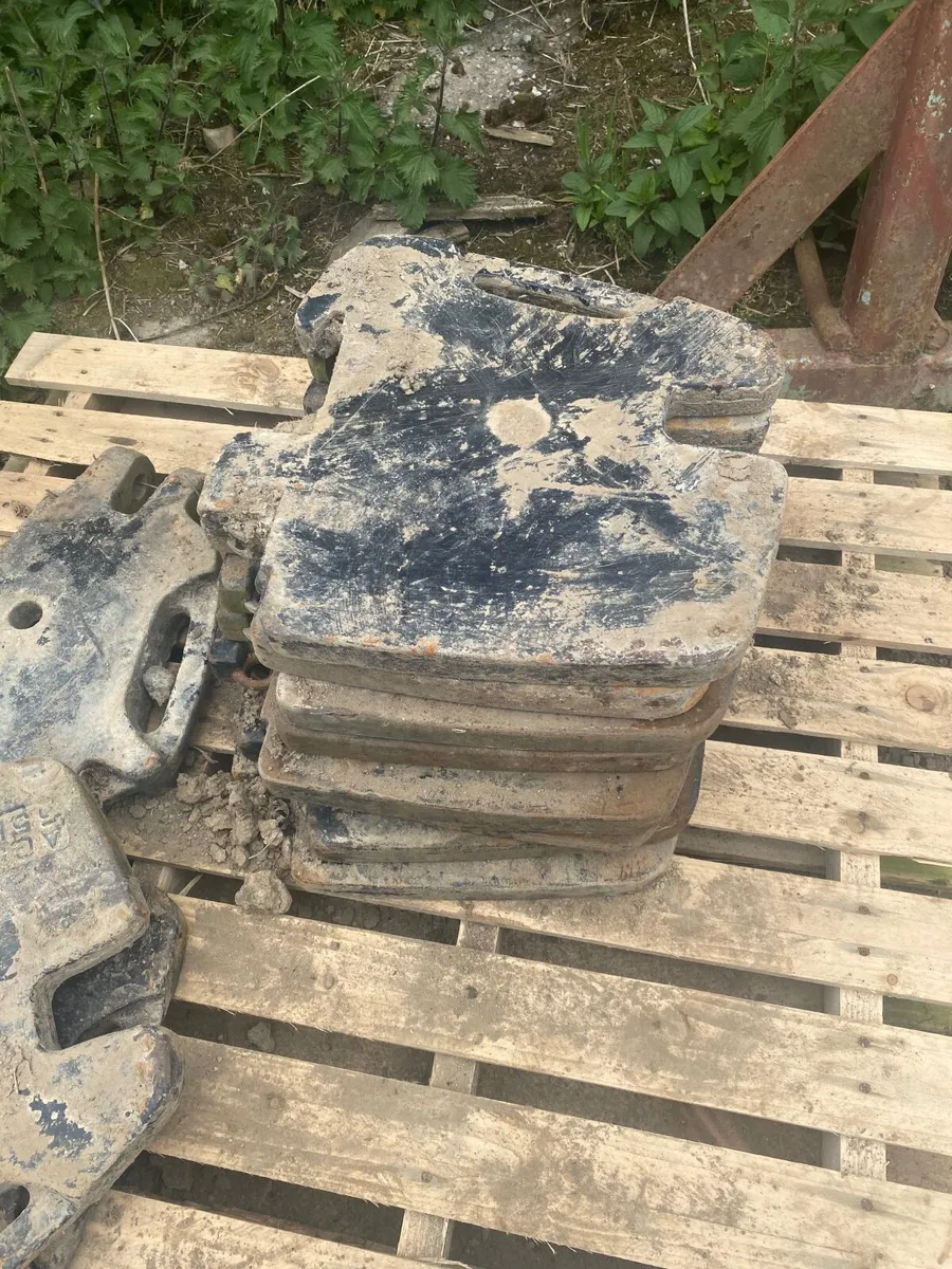 Tractors - Image 2