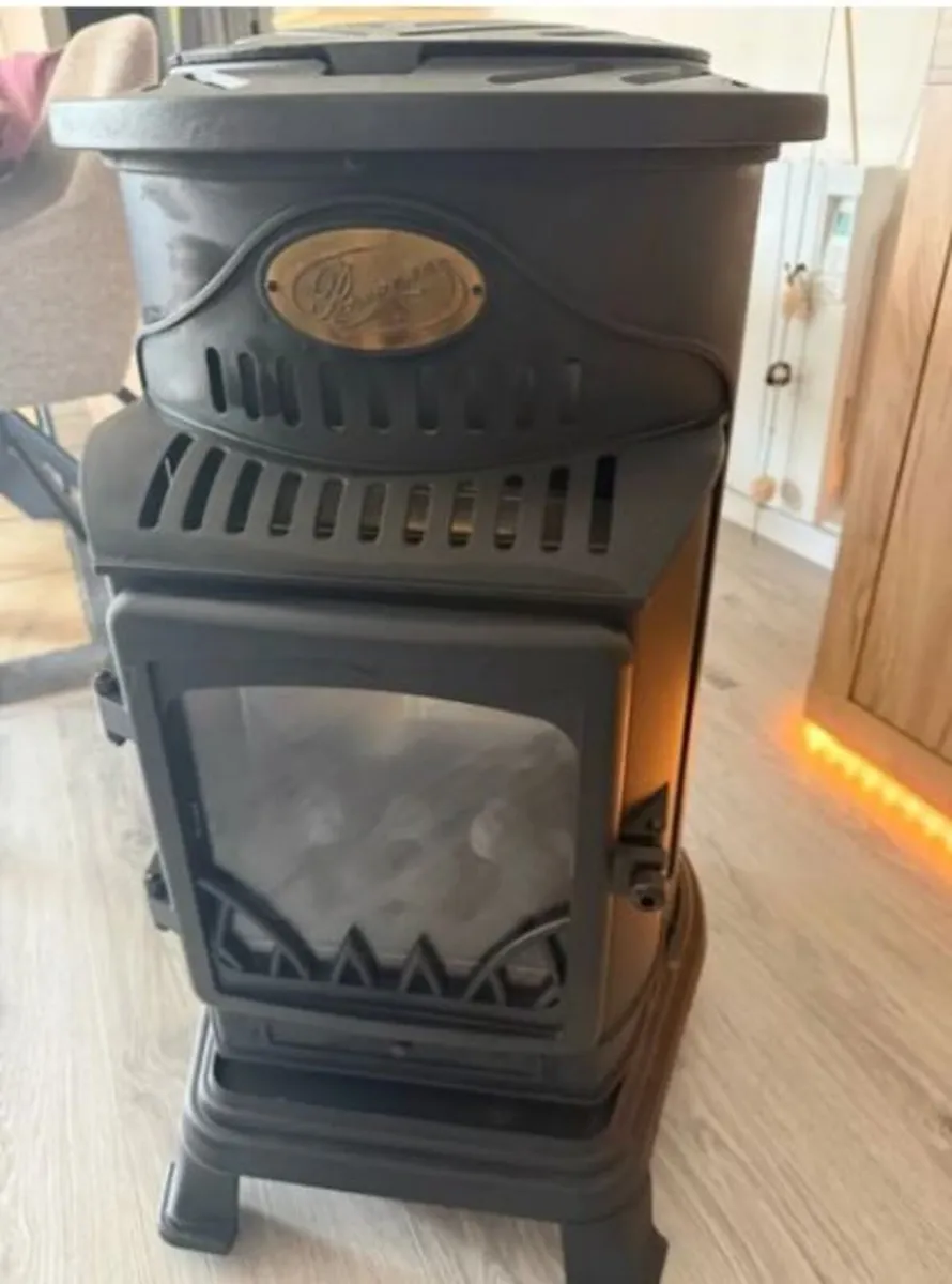 Provence Gas Heater – Matt Black - FREE Gas Bottle - Image 1