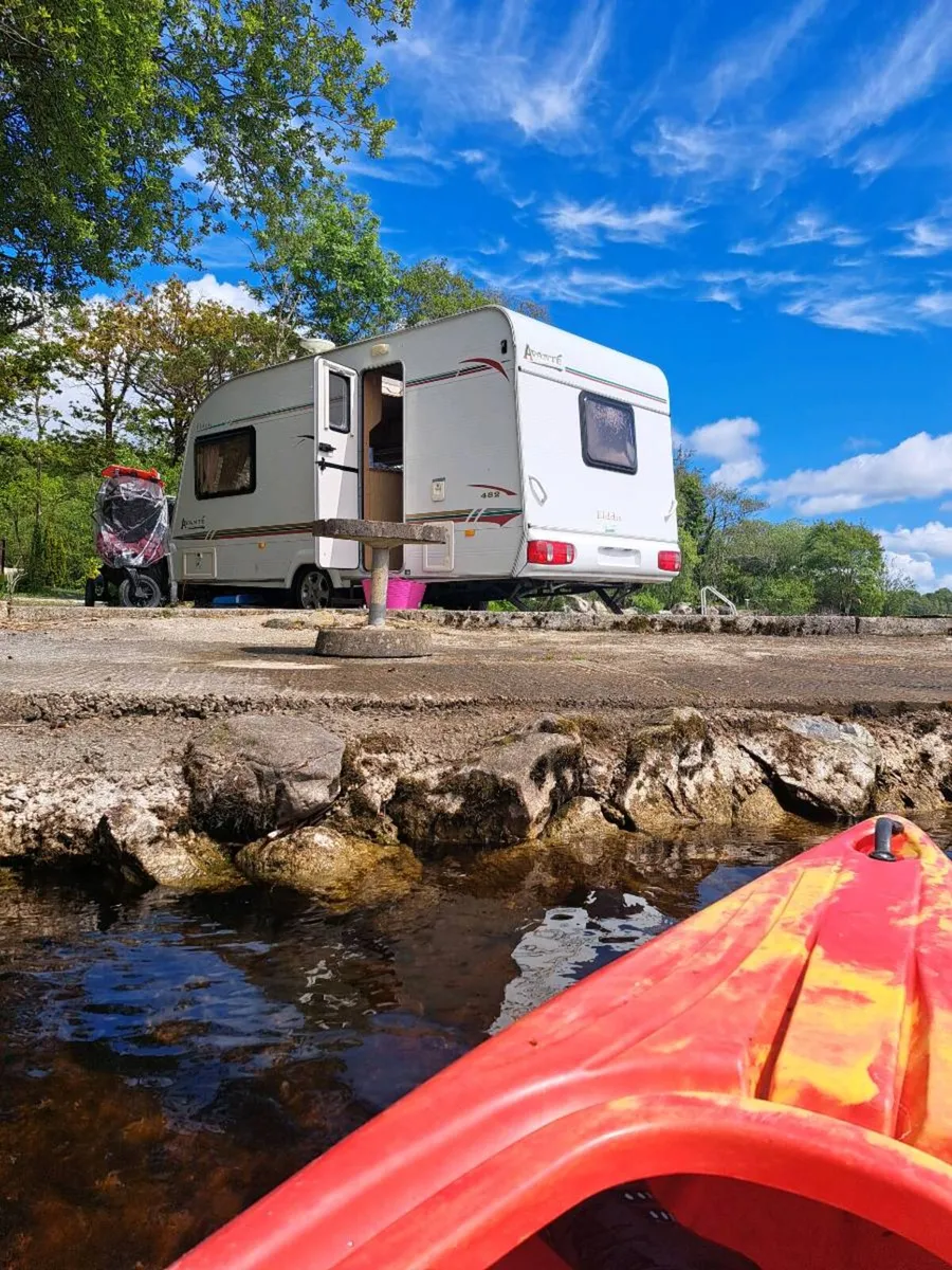 2/3 berth caravan 2002 - Image 1